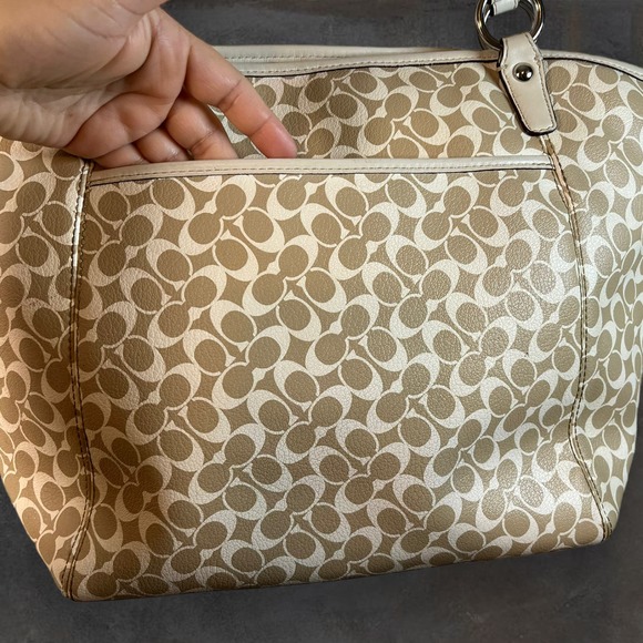 Coach Signature Leah Large Shoulder‎ Tote Bag Khaki White 15135 Handbag Purse - Picture 3 of 11